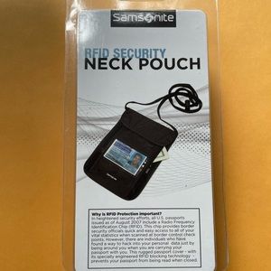 COPY - Samsonite RFID Security Neck Pouch